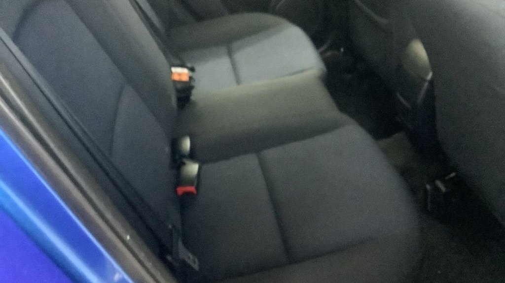 Used Mazda Mazda3 2004 for sale - 76783744: Photo 14