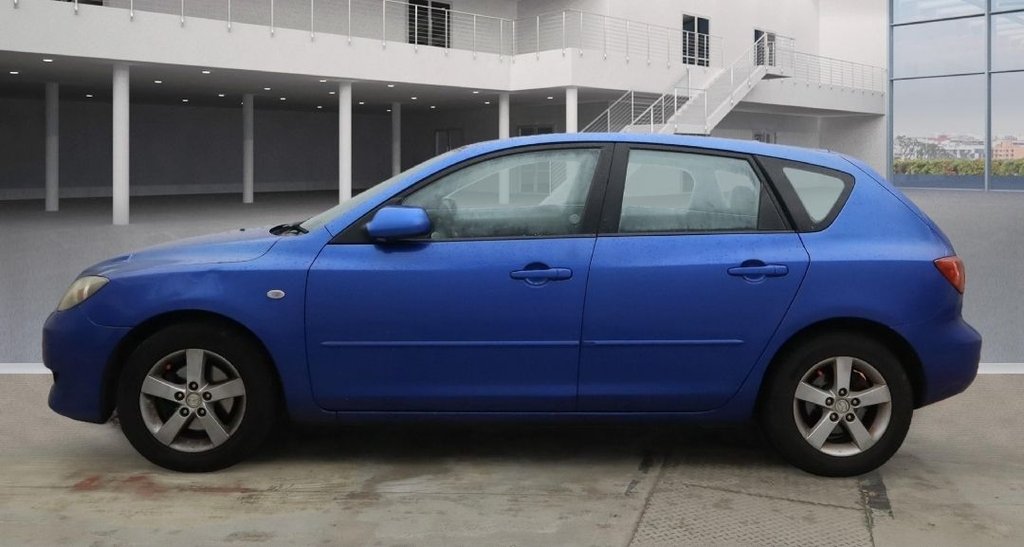 Used Mazda Mazda3 2004 for sale - 76783744: Photo 5