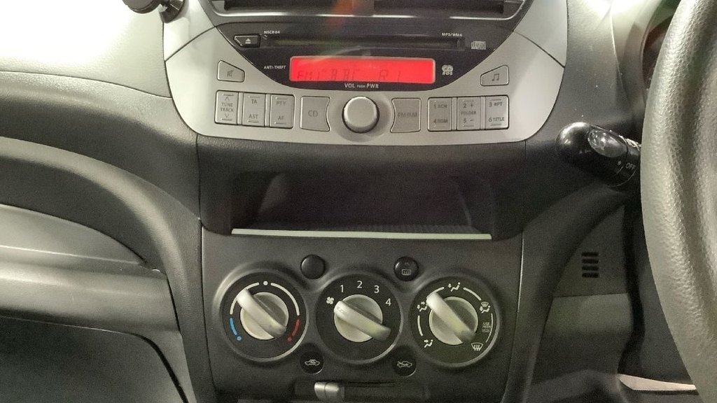 Used Nissan Pixo 2012 for sale - 76670595: Photo 13