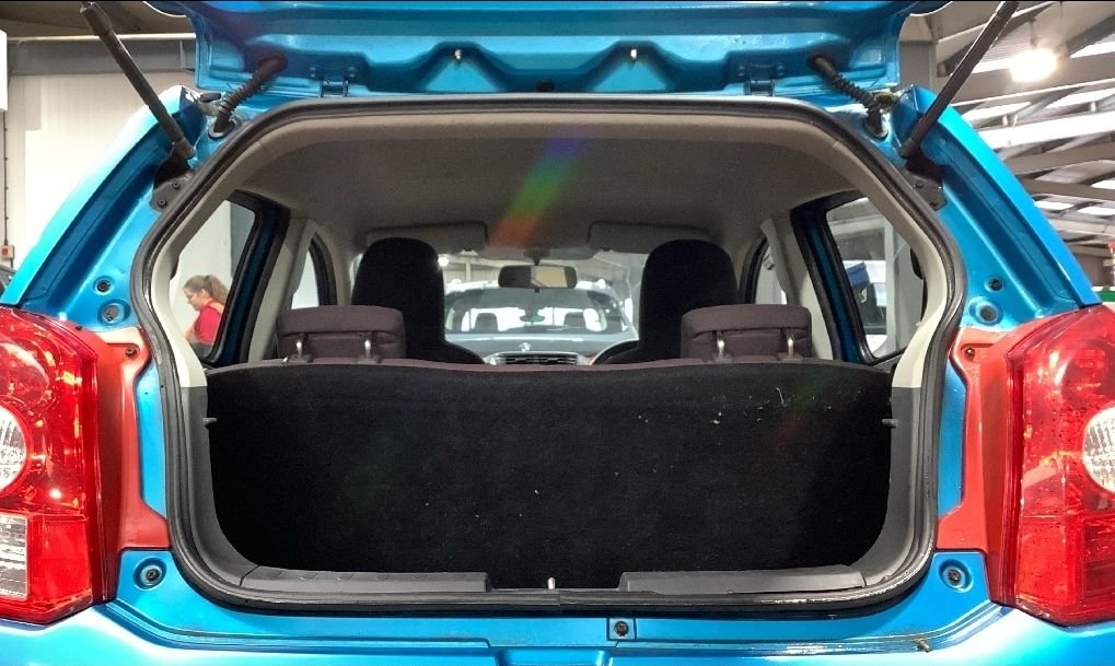 Used Nissan Pixo 2012 for sale - 76670595: Photo 9