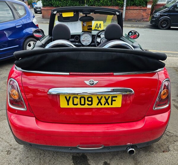Used MINI Convertible 2009 for sale - 75456312: Photo 9