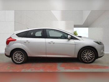 Used Ford Focus 2011 for sale - 78974881: Photo