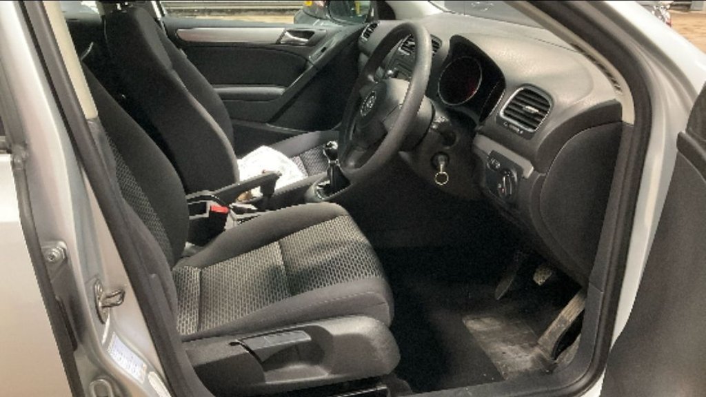 Used Volkswagen Golf 2011 for sale - 77346724: Photo 10