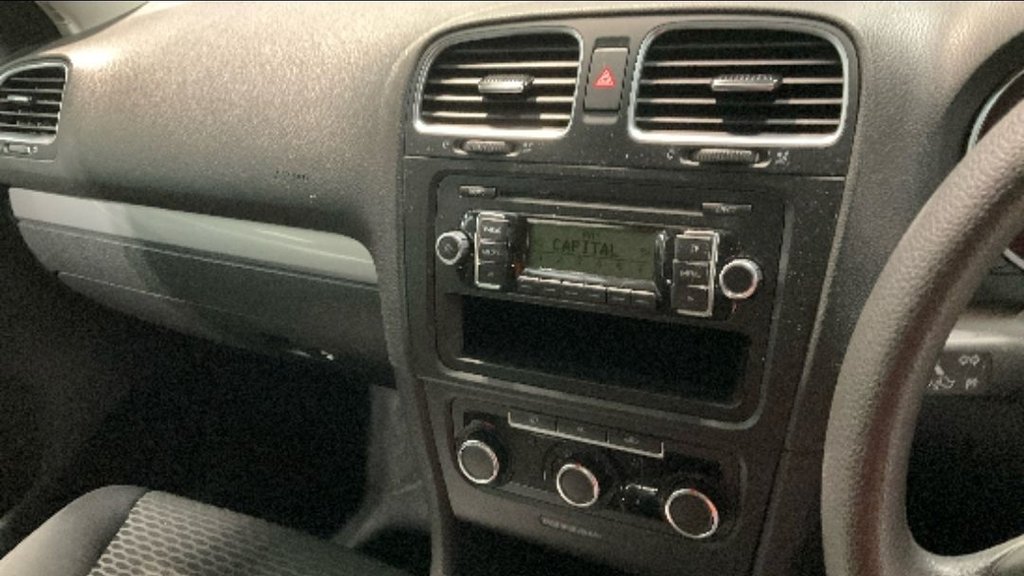 Used Volkswagen Golf 2011 for sale - 77346724: Photo 12