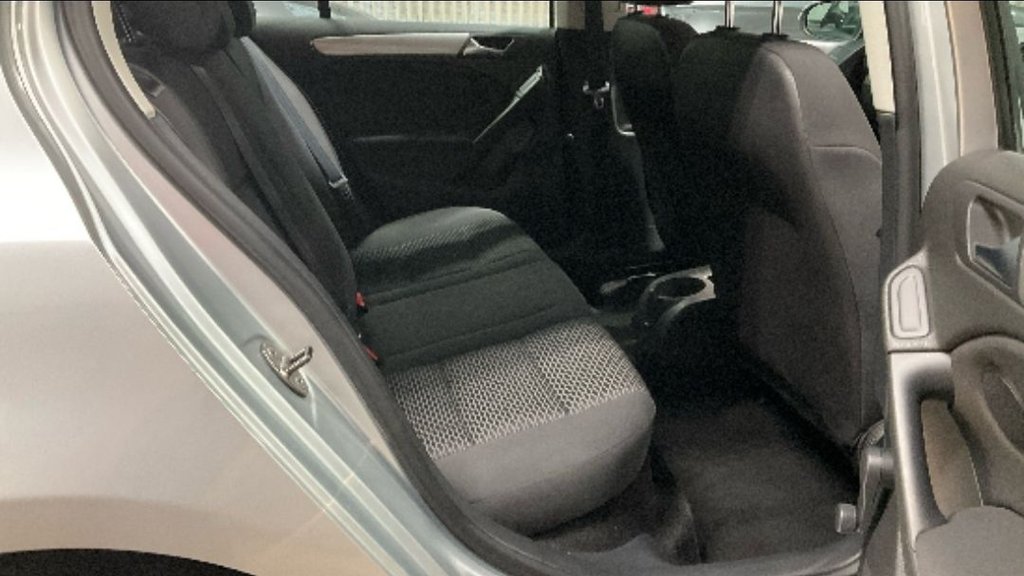 Used Volkswagen Golf 2011 for sale - 77346724: Photo 14