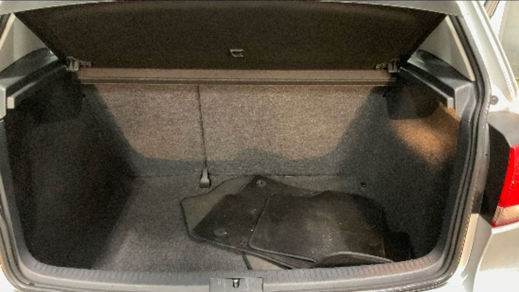 Used Volkswagen Golf 2011 for sale - 77346724: Photo 16