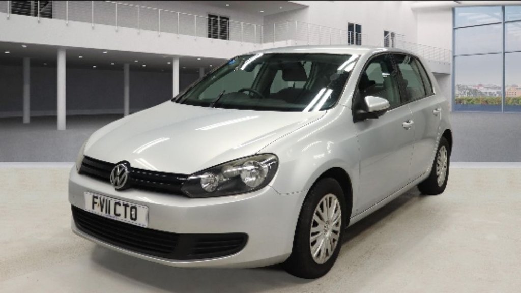 Used Volkswagen Golf 2011 for sale - 77346724: Photo 4
