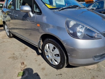 Used Honda Jazz 2004 for sale - 78607681: Photo