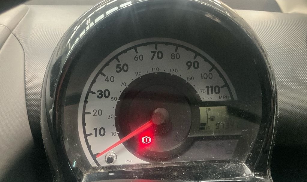 Used Toyota AYGO 2011 for sale - 77884995: Photo 11