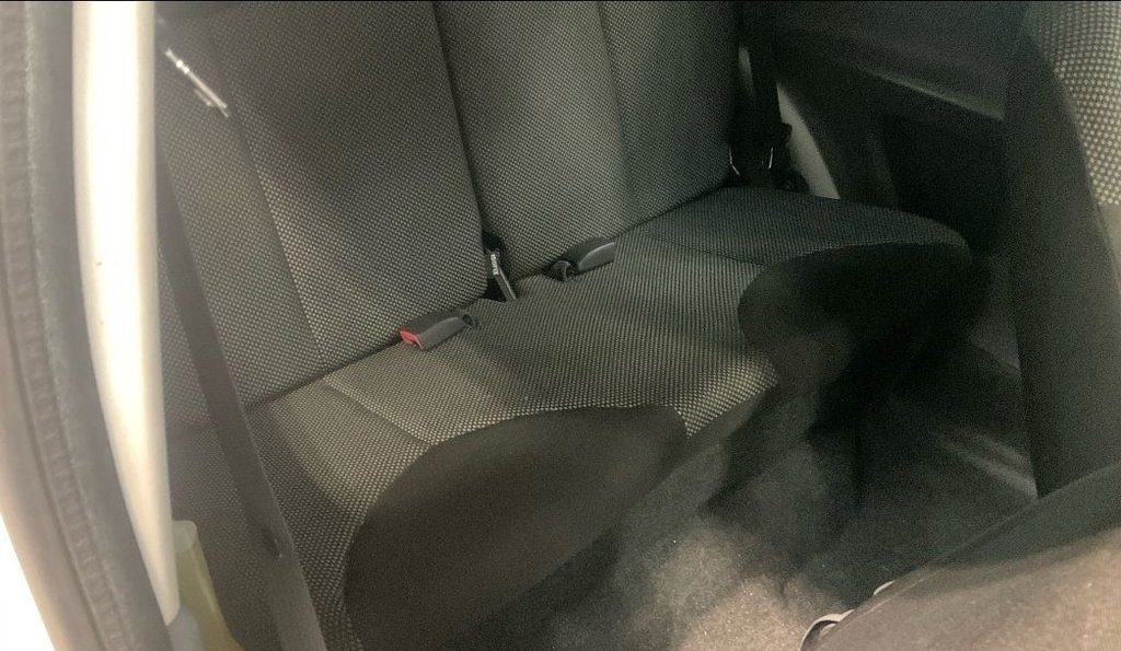 Used Toyota AYGO 2011 for sale - 77884995: Photo 14