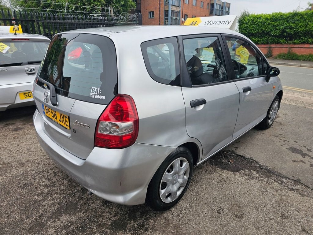 Honda Jazz 2008 (58) - 1.2 i-DSI S Hatchback 5dr Petrol Manual (129 g/km, 75 bhp) - Image 10