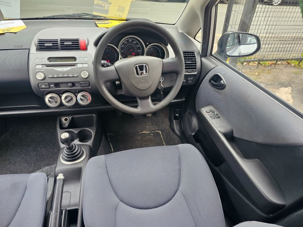 Honda Jazz 2008 (58) - 1.2 i-DSI S Hatchback 5dr Petrol Manual (129 g/km, 75 bhp) - Image 16