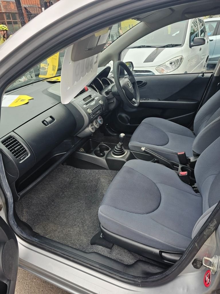 Honda Jazz 2008 (58) - 1.2 i-DSI S Hatchback 5dr Petrol Manual (129 g/km, 75 bhp) - Image 17