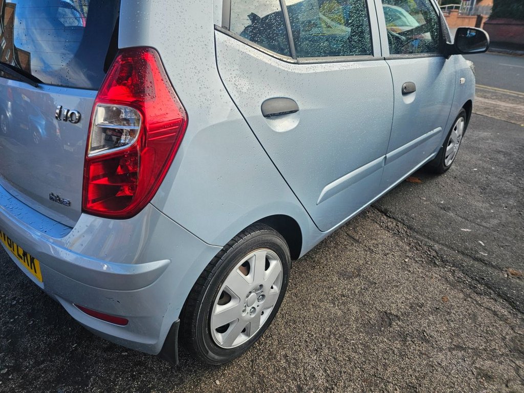 Used Hyundai i10 2011 for sale - 76280292: Photo 6