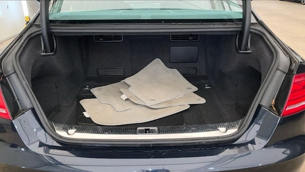 Used Audi A8 2012 for sale - 75352847: Photo 16