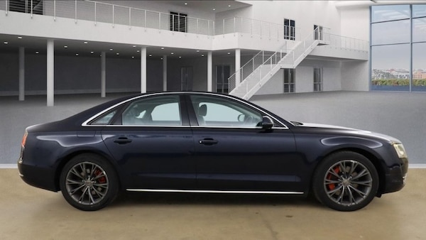 Used Audi A8 2012 for sale - 75352847: Photo 2