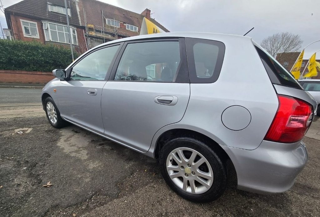 Used Honda Civic 2001 for sale - 77427827: Photo 11