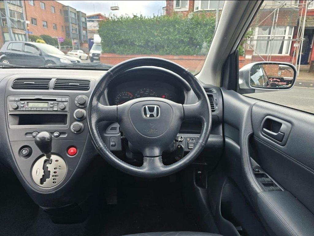 Used Honda Civic 2001 for sale - 77427827: Photo 16