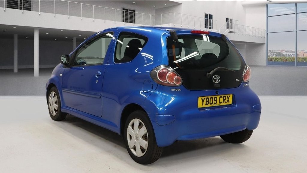 Used Toyota AYGO 2009 for sale - 76118894: Photo 8