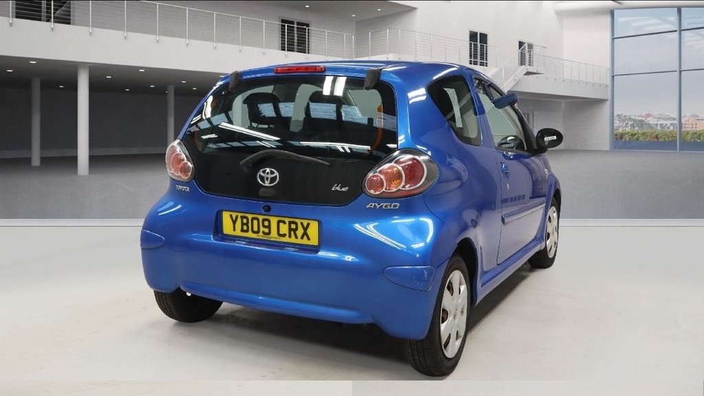 Used Toyota AYGO 2009 for sale - 76118894: Photo 9