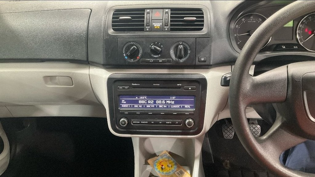 Used Skoda Fabia 2010 for sale - 77983028: Photo 9