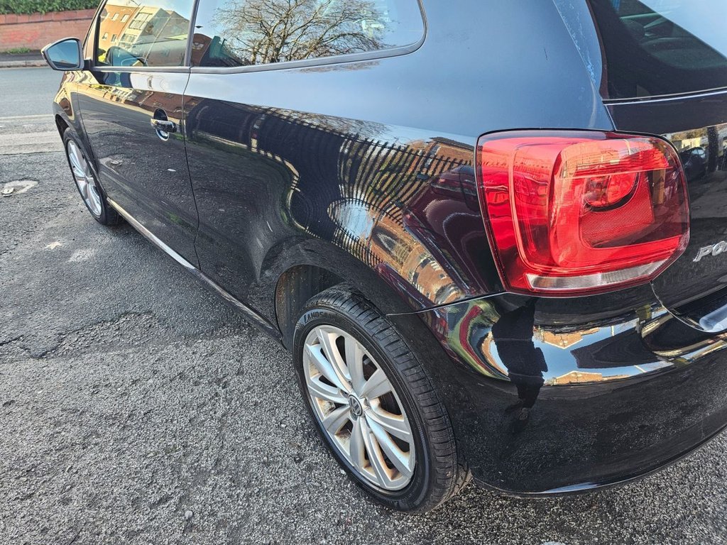 Used Volkswagen Polo 2011 for sale - 76558571: Photo 8