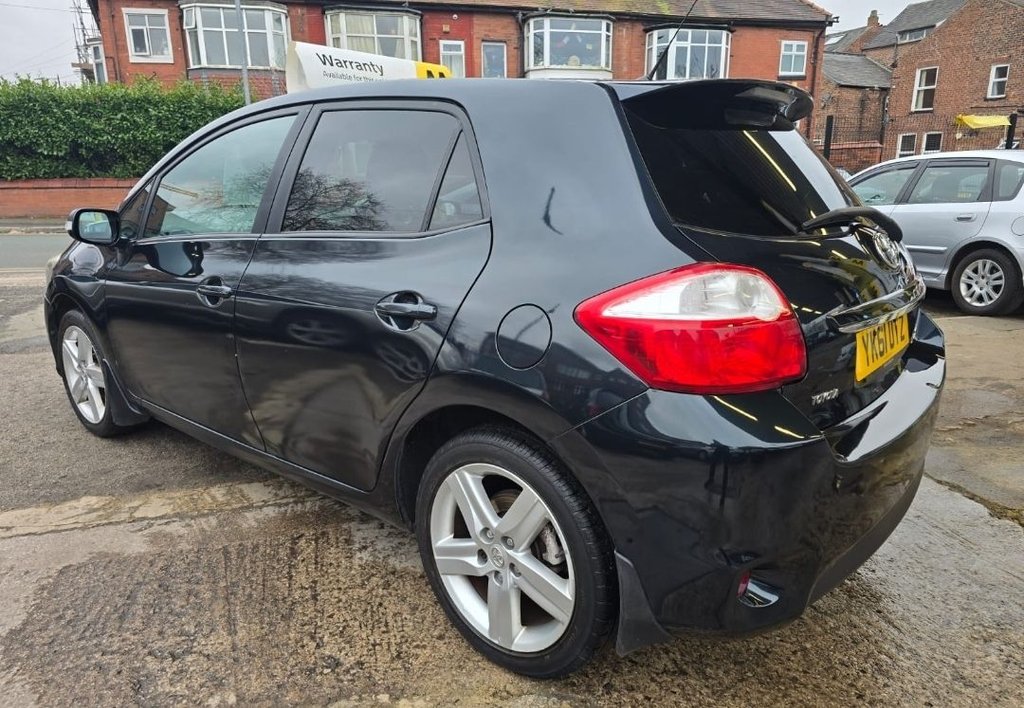 Used Toyota Auris 2011 for sale - 77614105: Photo 10