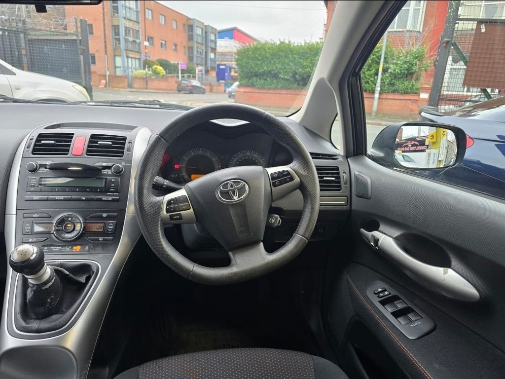 Used Toyota Auris 2011 for sale - 77614105: Photo 16