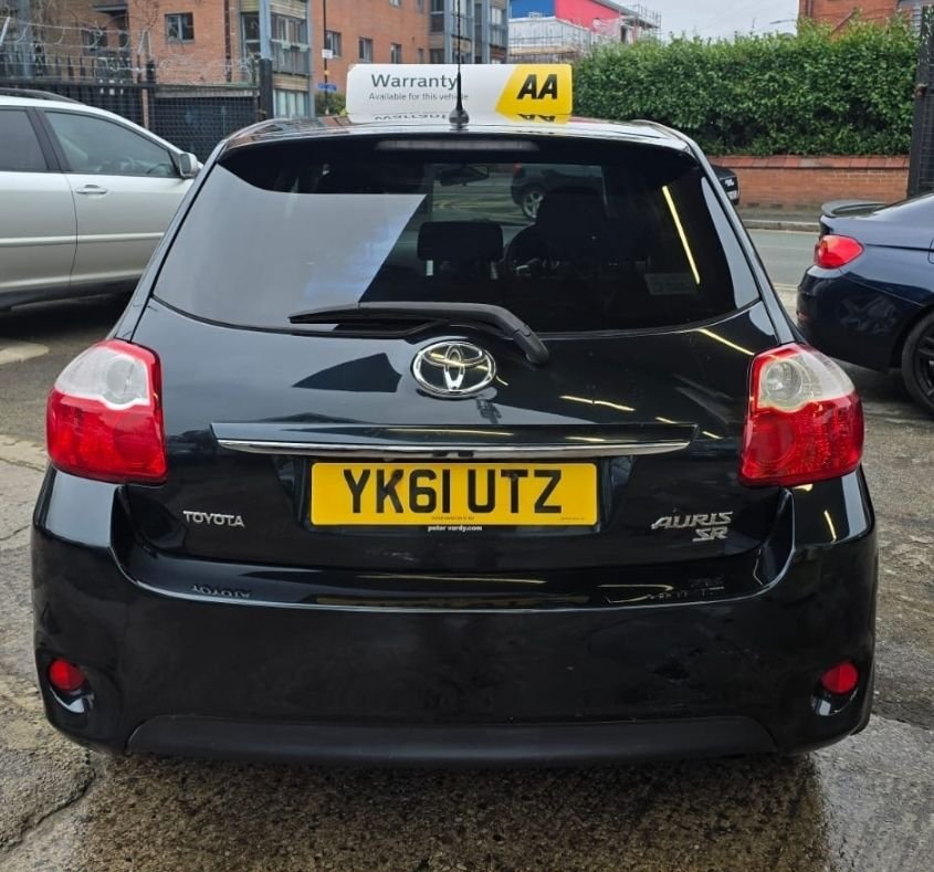 Used Toyota Auris 2011 for sale - 77614105: Photo 9