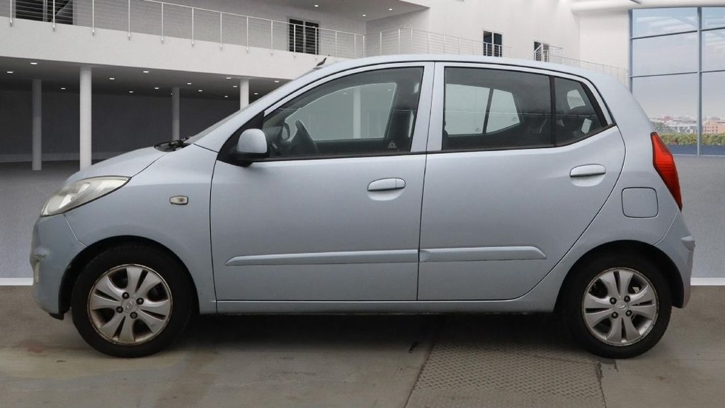 Used Hyundai i10 2012 for sale - 76514558: Photo 5