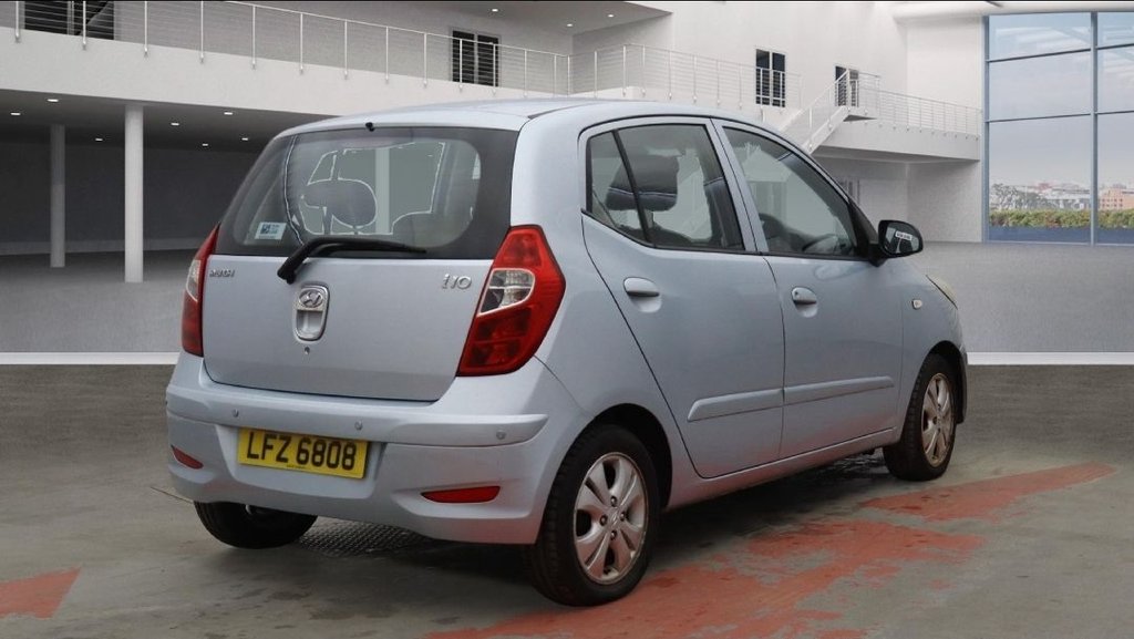 Used Hyundai i10 2012 for sale - 76514558: Photo 8