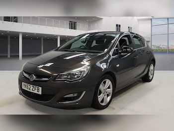 Used Vauxhall Astra 2012 for sale - 76139859: Photo 4