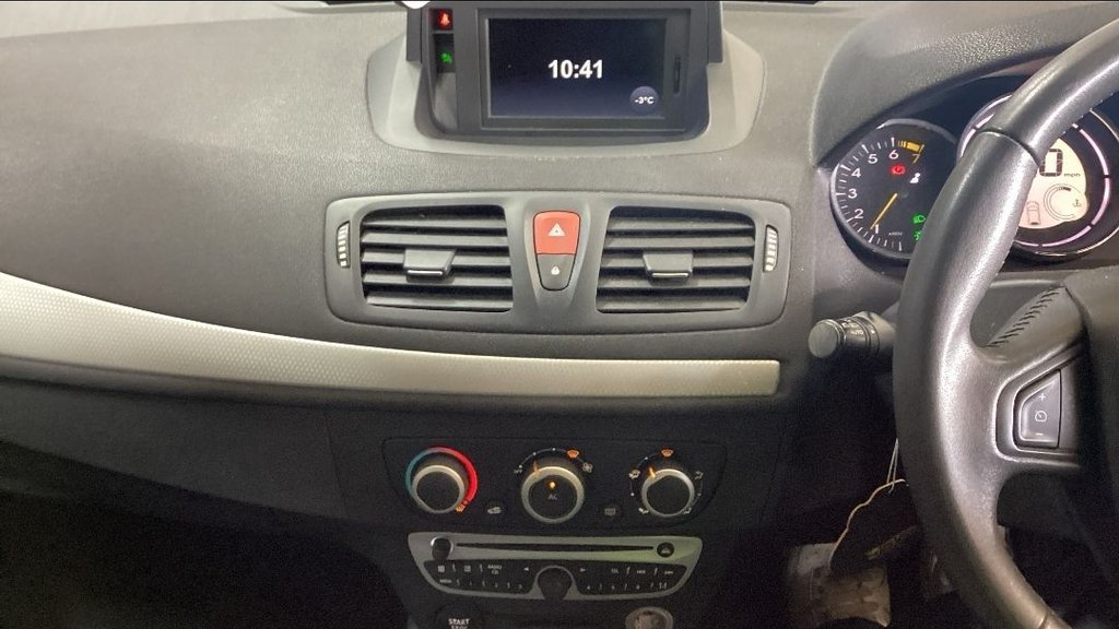 Used Renault Megane 2011 for sale - 78074194: Photo 12