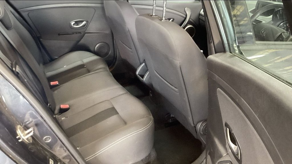 Used Renault Megane 2011 for sale - 78074194: Photo 14