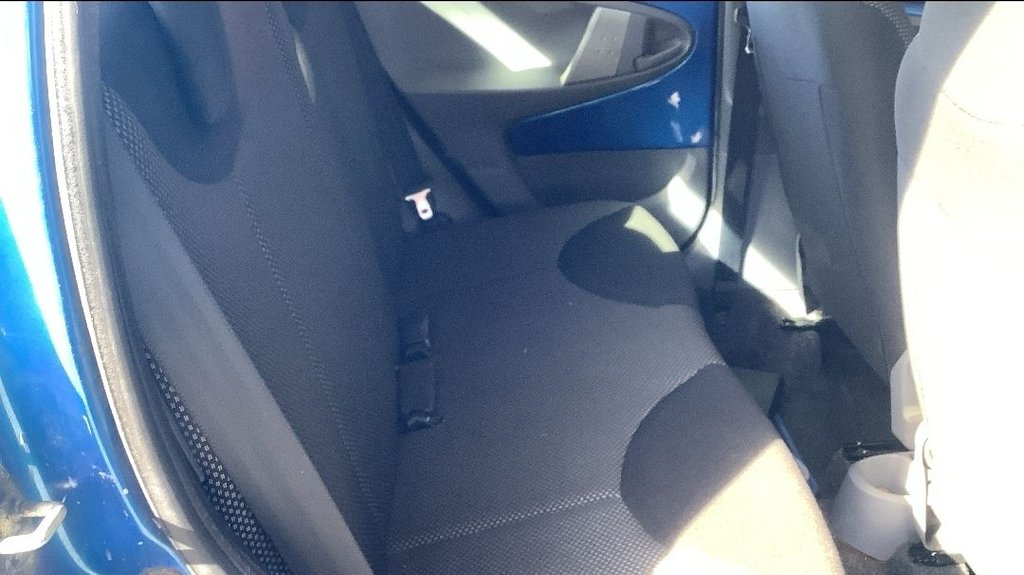 Used Toyota AYGO 2009 for sale - 77953152: Photo 14