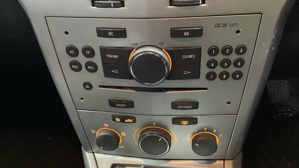 Used Vauxhall Astra 2009 for sale - 77067592: Photo 12