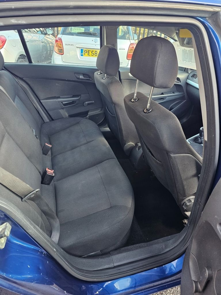 Used Vauxhall Astra 2009 for sale - 77067592: Photo 22