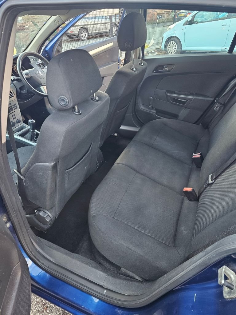 Used Vauxhall Astra 2009 for sale - 77067592: Photo 23