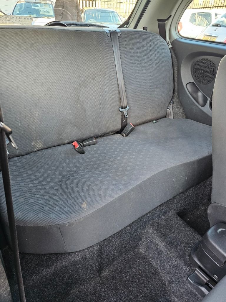 Used Nissan Micra 2005 for sale - 76445790: Photo 19