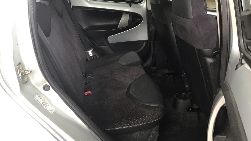 Used Toyota AYGO 2012 for sale - 76574781: Photo 14