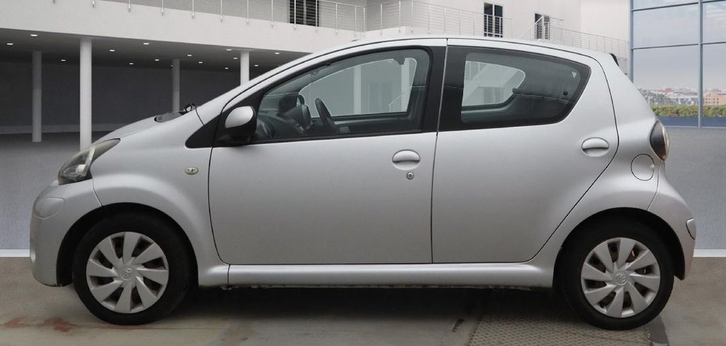 Used Toyota AYGO 2012 for sale - 76574781: Photo 5