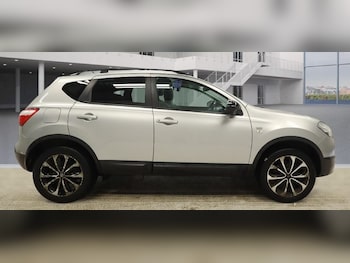 Used Nissan Qashqai 2013 for sale - 76941607: Photo