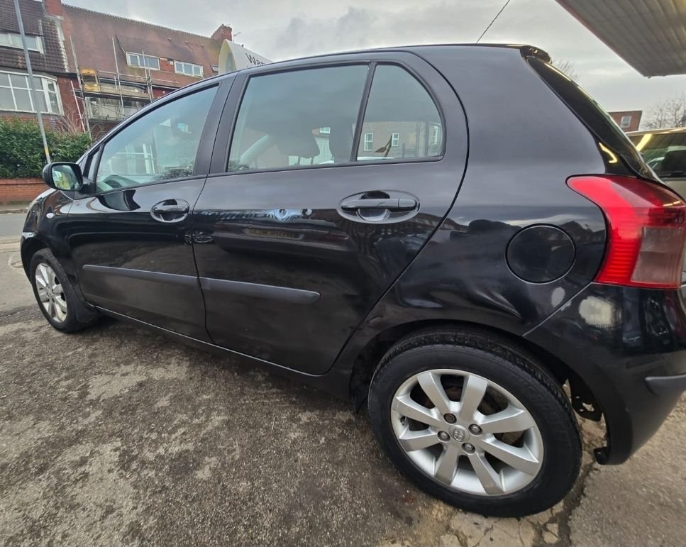 Used Toyota Yaris 2008 for sale - 77614090: Photo 8