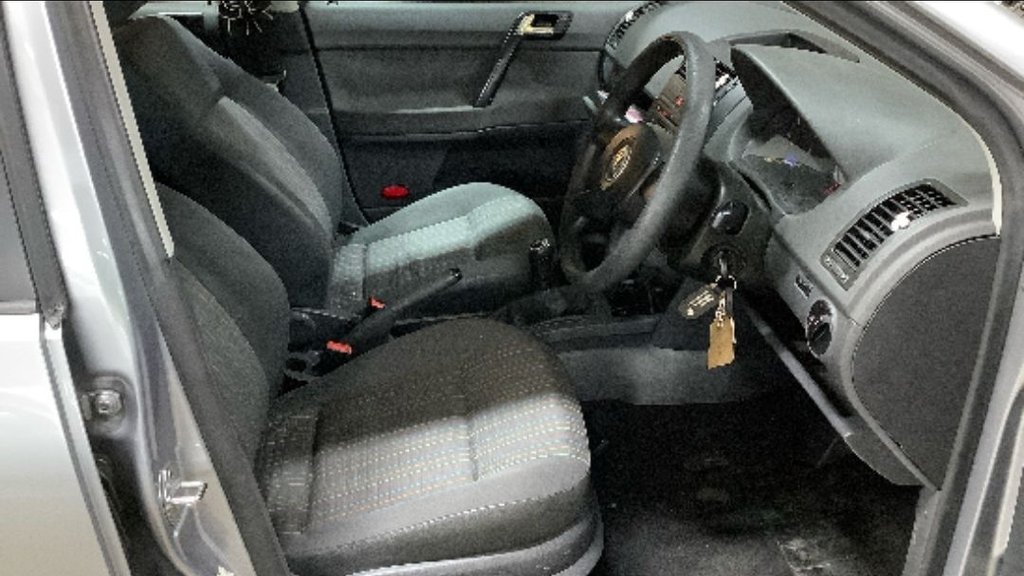 Used Volkswagen Polo 2006 for sale - 77372929: Photo 10