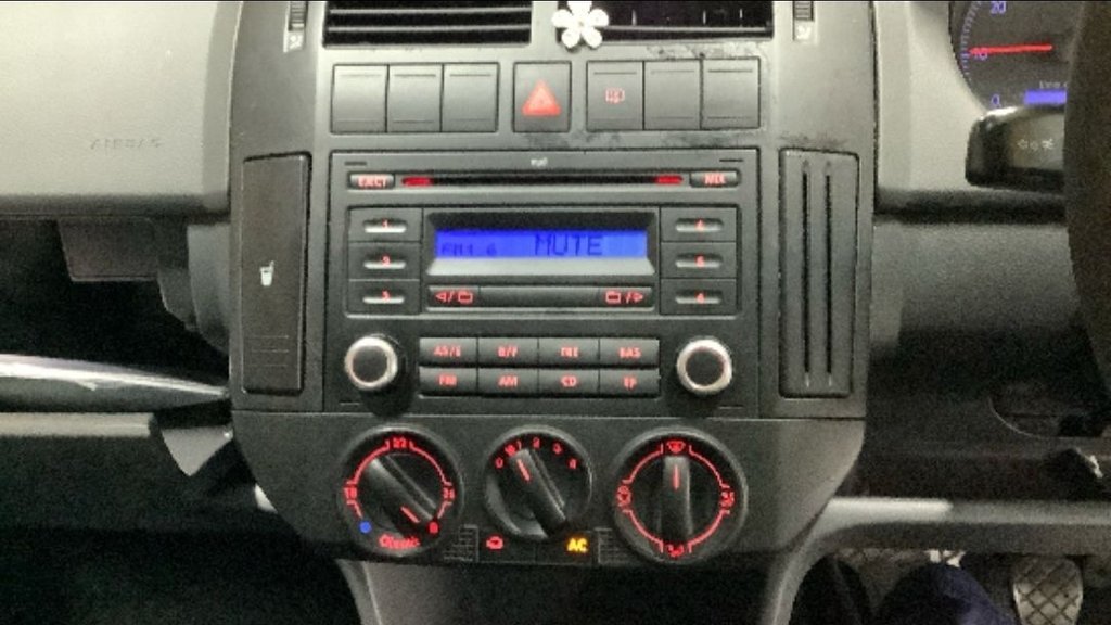 Used Volkswagen Polo 2006 for sale - 77372929: Photo 12