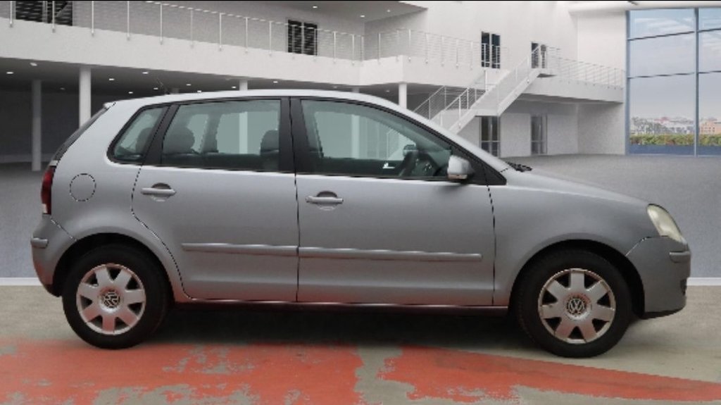 Used Volkswagen Polo 2006 for sale - 77372929: Photo 2