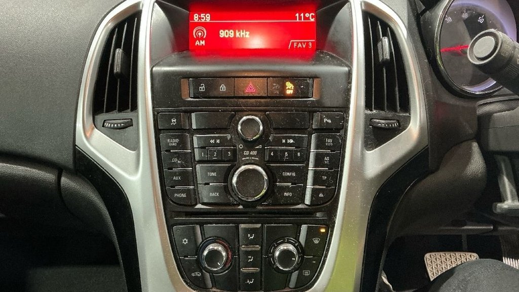 Used Vauxhall Astra 2013 for sale - 76389830: Photo 11