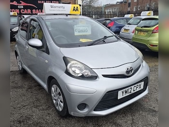 2012 (12) - 1.0 VVT-i Ice Hatchback 5dr Petrol Manual Euro 5 (67 ps)