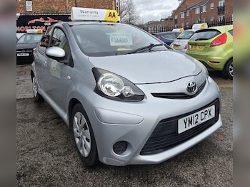 Used Toyota AYGO 2012 for sale - 76867316: Photo