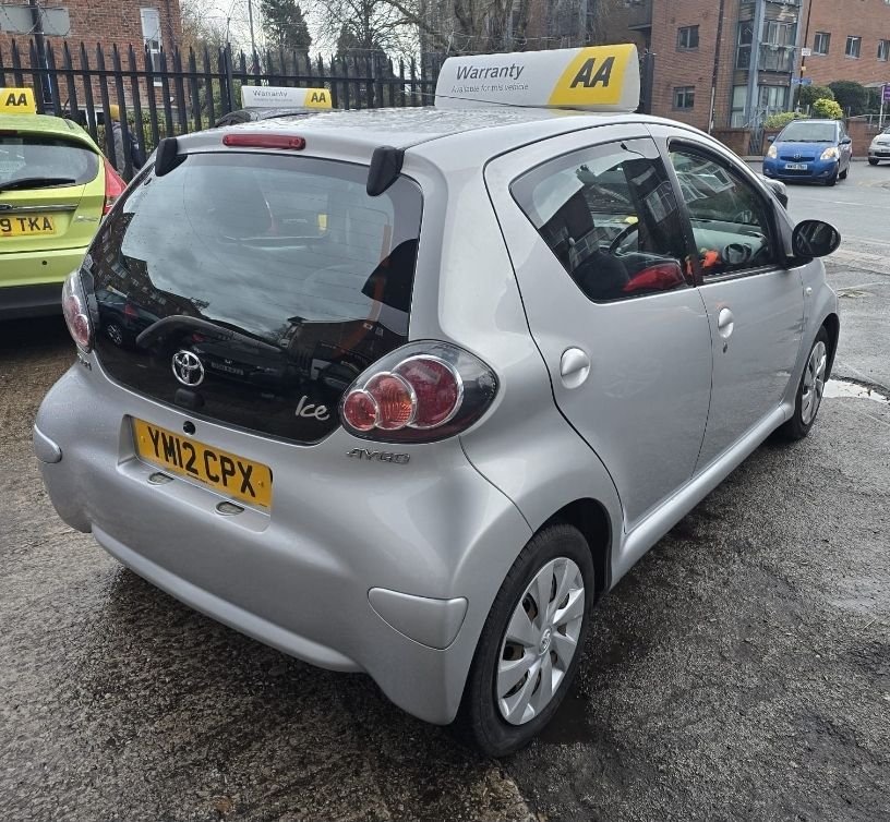Used Toyota AYGO 2012 for sale - 76867316: Photo 9